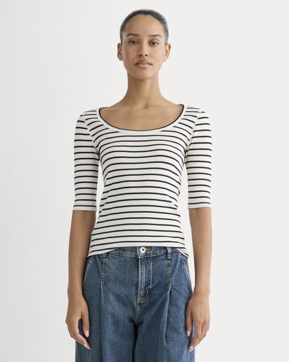 The Luxe Rib Scoop-Neck Tee | Bone / Black