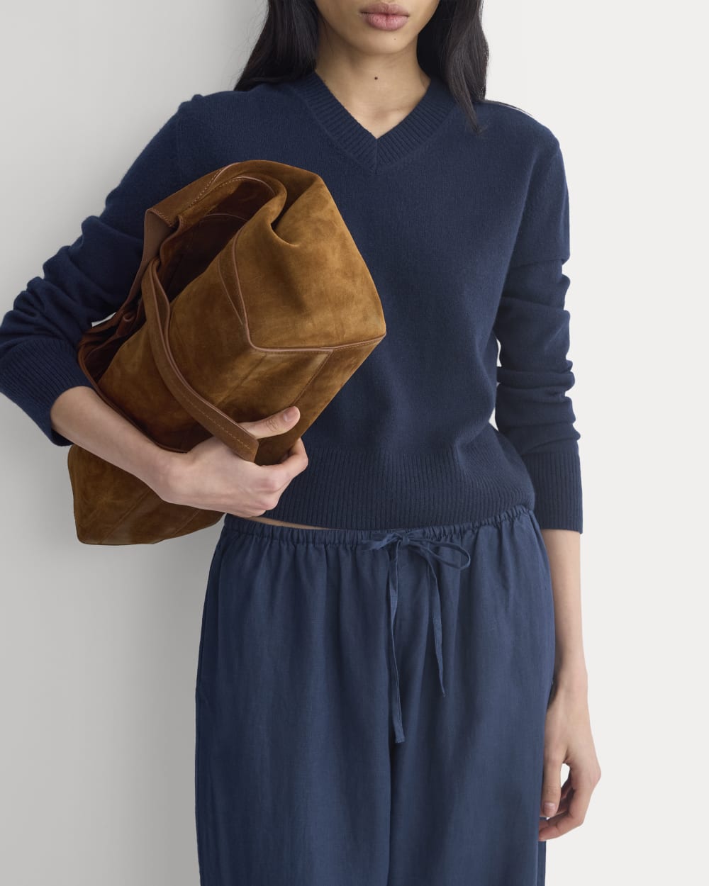 The Drawstring Pant in Linen | Navy - Image 4