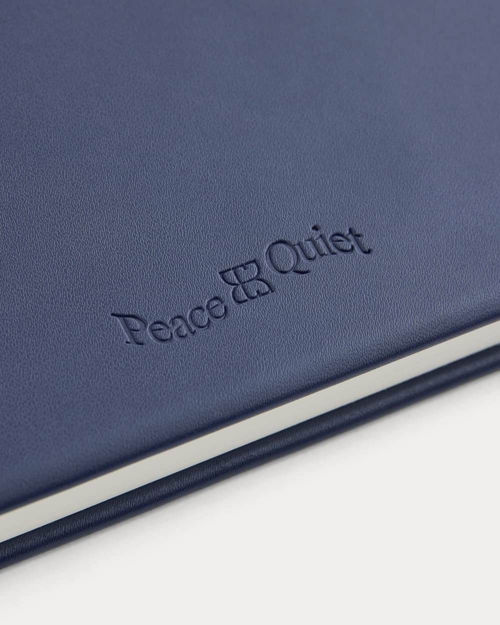Everlane x Peace & Quiet Leather Journal | Navy - Image 4