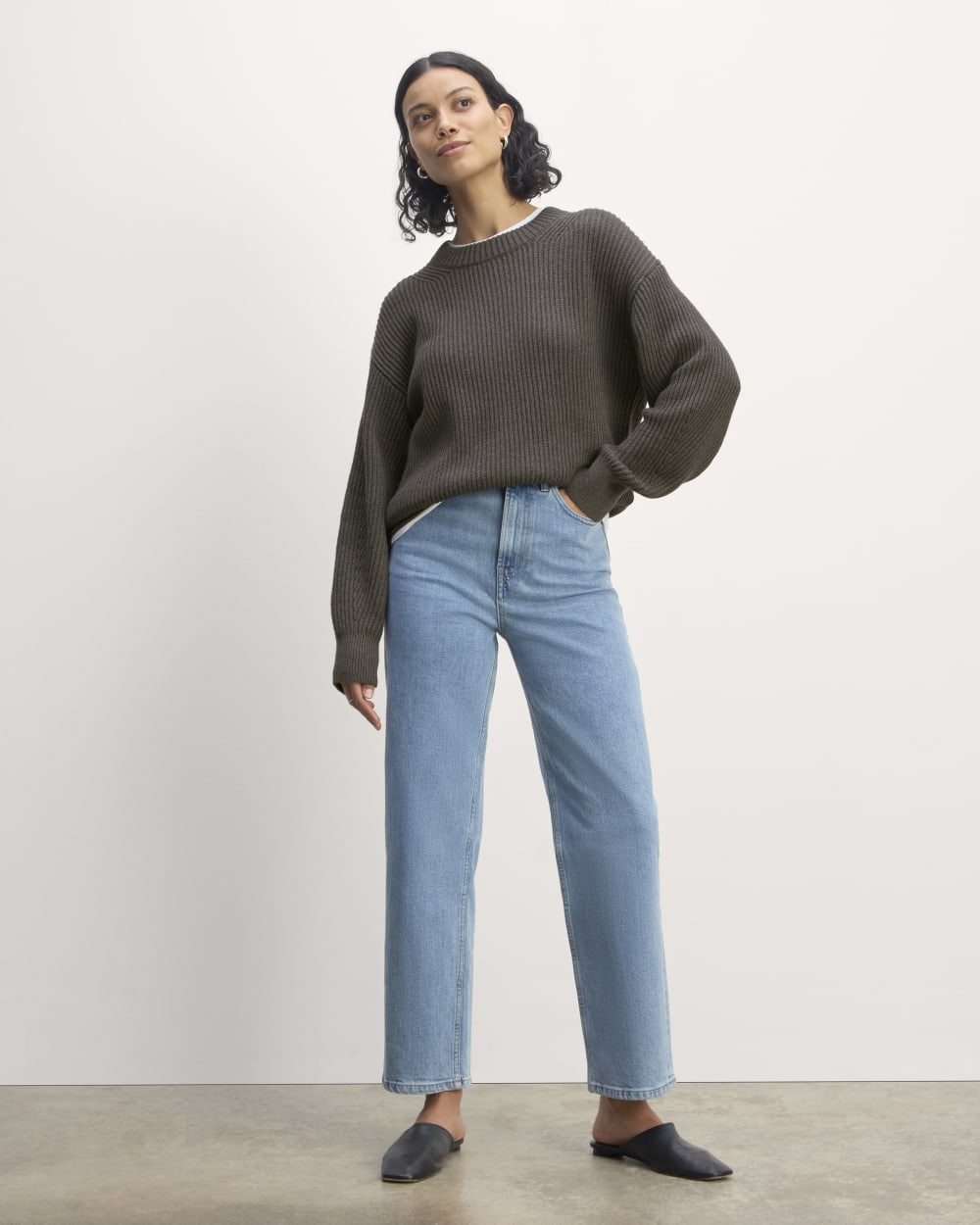 The Cocoon Crew in Everyday Cotton | Heathered Charcoal - Image 3