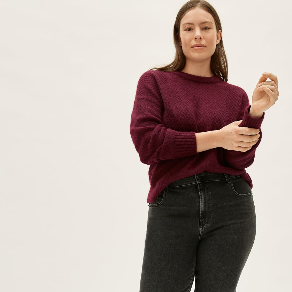 The Cocoon Crew in Alpaca | Oxblood - Image 3