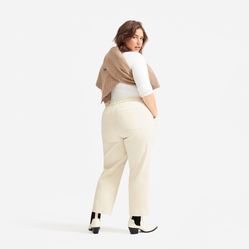 The Straight-Leg Crop | Sandstone | Short - Image 5