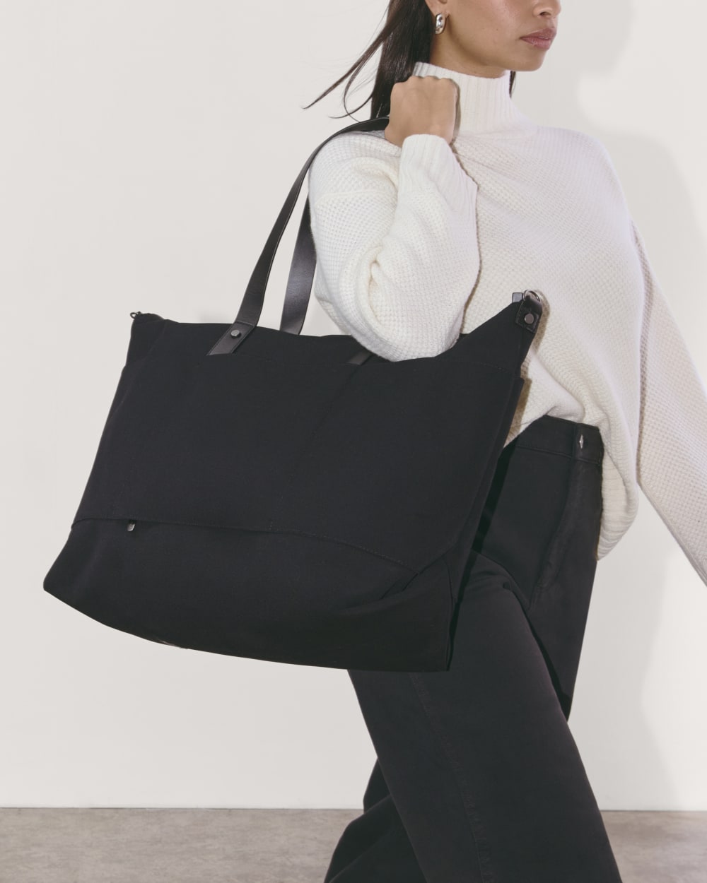 The Canvas Weekender | Black - Image 10