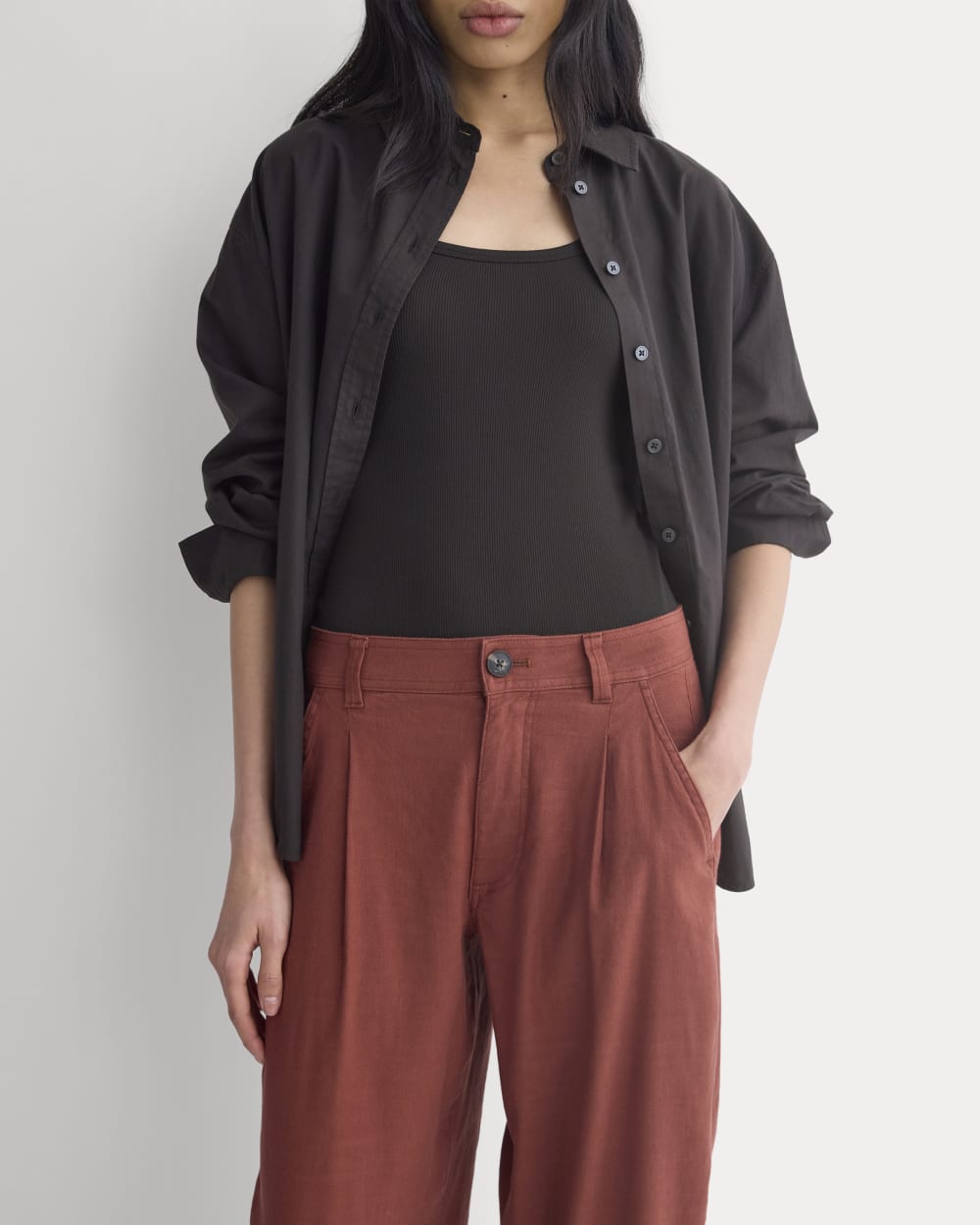The Everywhere Pant in Stretch Linen | Henna Red - Image 4
