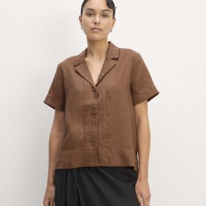 The Notch Shirt in Linen | Carob Brown