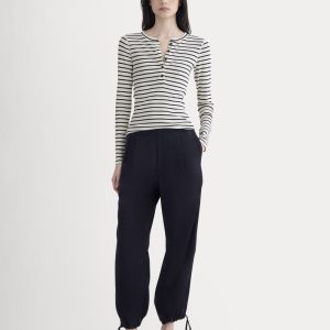 The Chino Jogger in Buttersoft | Black
