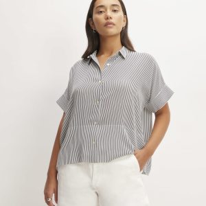 The Boxy Shirt in Washable Silk | Black / White