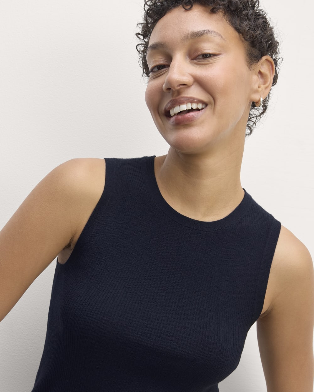 The Tank in Ultrasoft Merino | Navy - Image 3