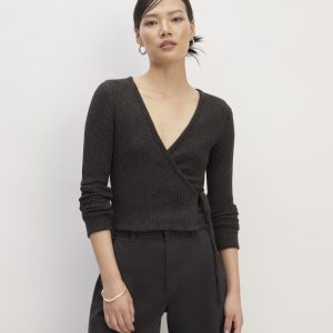The Cozy Rib Wrap Top | Black